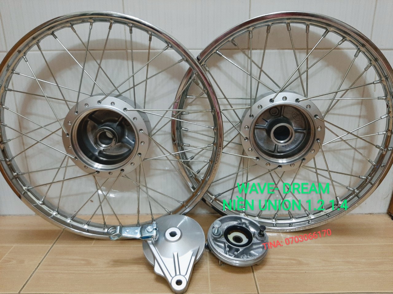 Bánh căm wave dream niền sắt union đùm sơn bạc zin kèm 2 má phanh