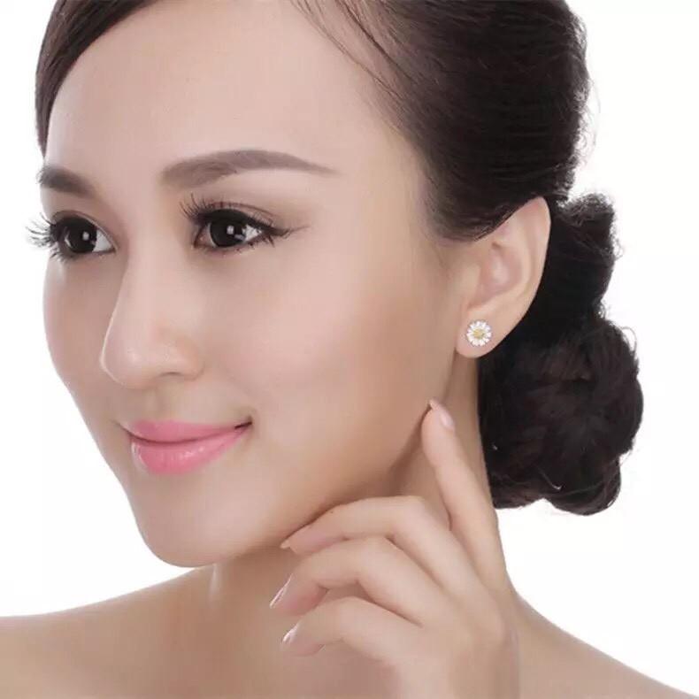 Bông tai hoa cúc sang trọng