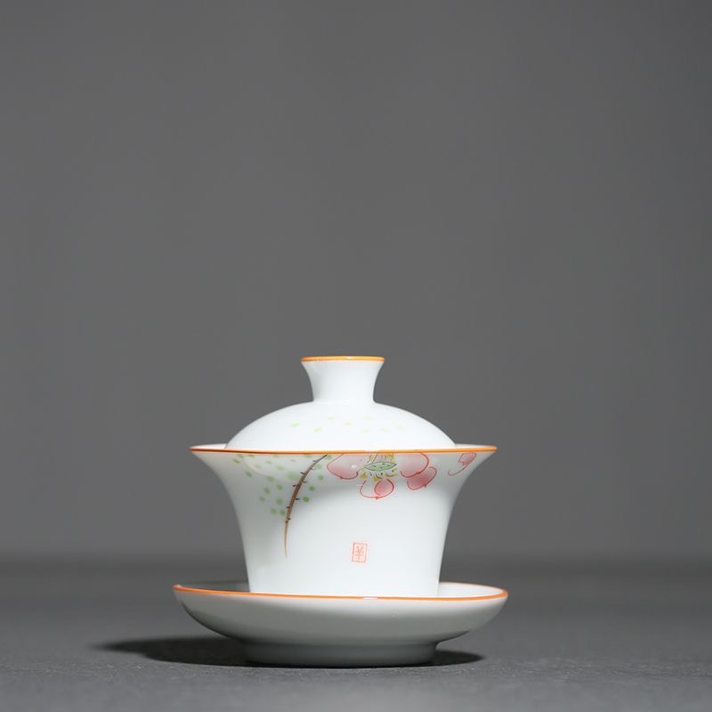 Chén Khải sứ trắng Bạch Định thấu quang vẽ tay Liên Hoa 175 ml