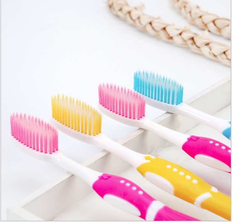 SÉT 4 BÀN CHẢI ĐÁNH RĂNG CÔNG NGHỆ HÀN QUỐC