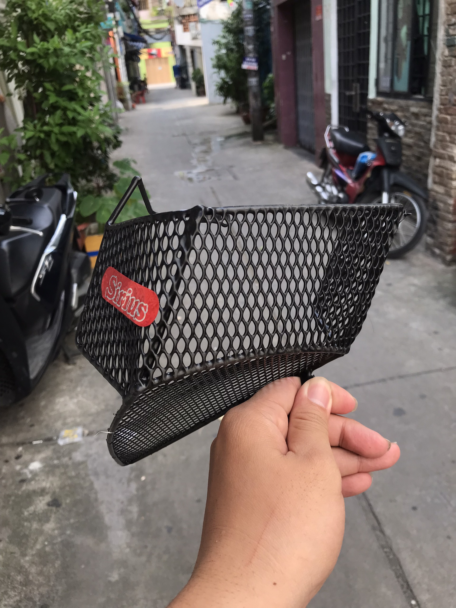 Rổ Sirius, Rổ hông Sirius Spark giỏ đựng đồ xe máy