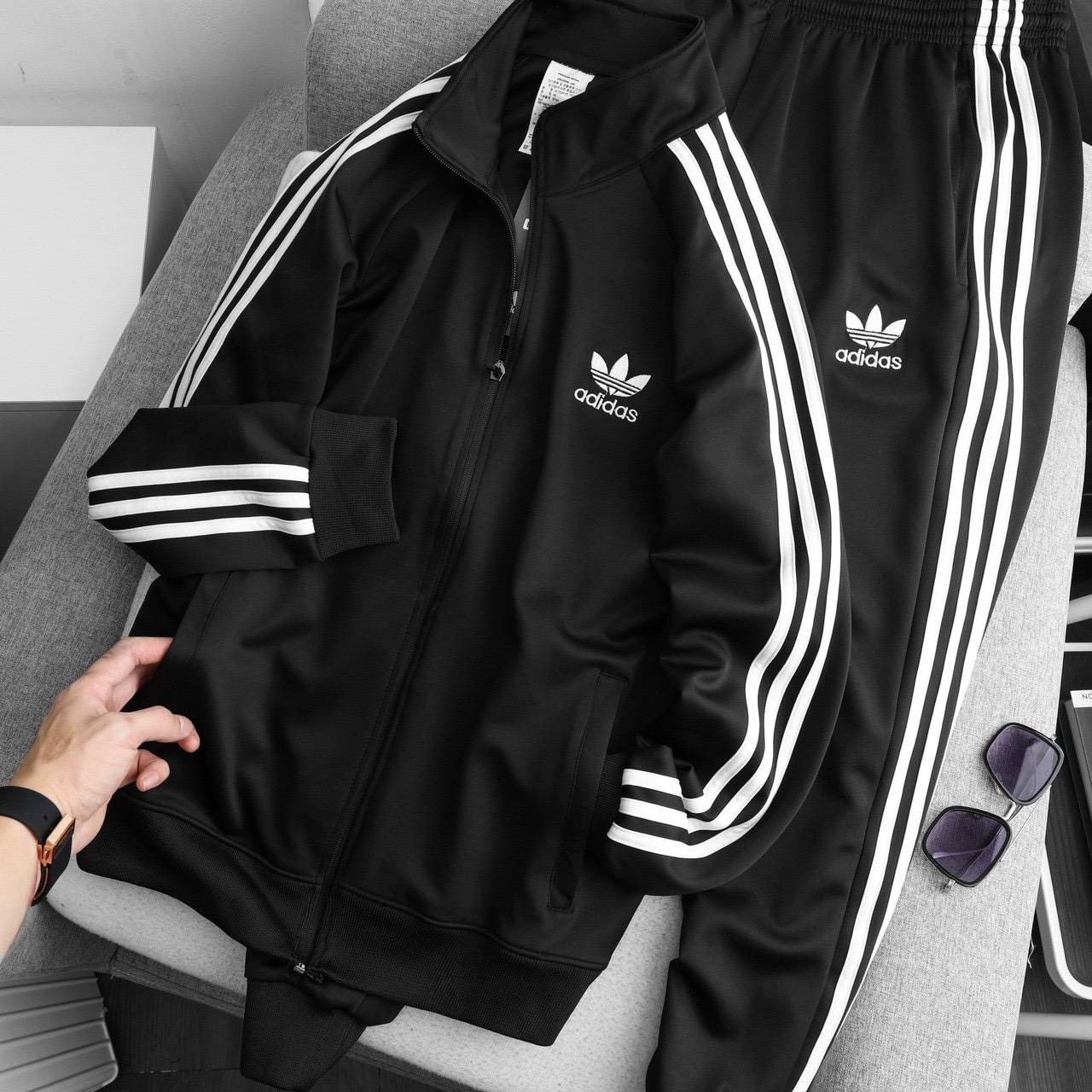 Áo Khoác 3 Sọc Thun Poly Cao Cấp Unisex