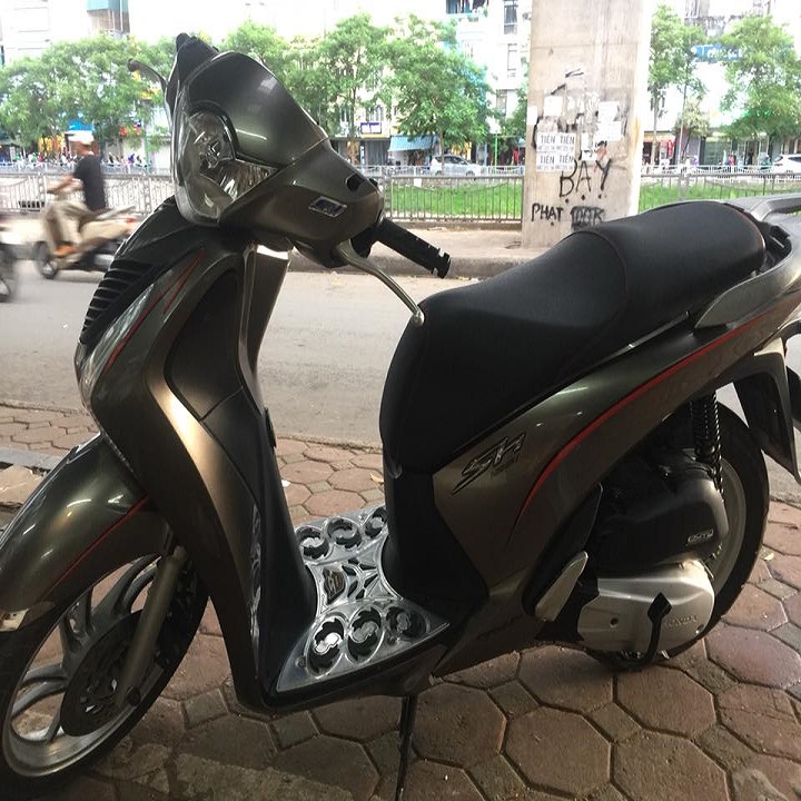Vỏ bọc yên SH chỉ đỏ ,xe 2018 TRỞ VỀ TRƯỚC