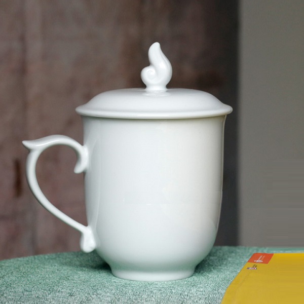 Ly sứ trắng Minh Long có nắp - ly sứ trắng có nắp sứ Minh Long