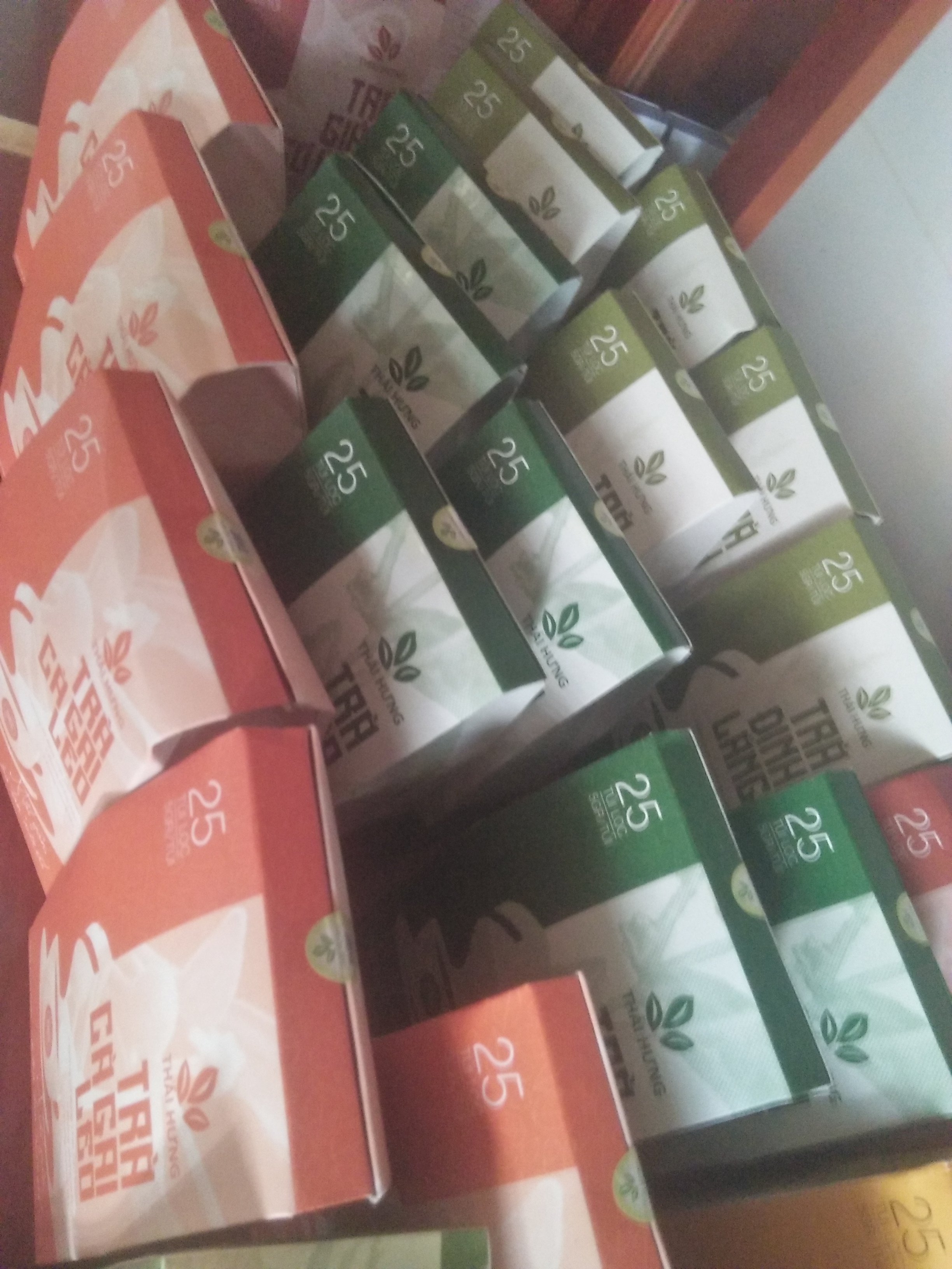 trà thảo mộc tự nhiên Thái Hưng