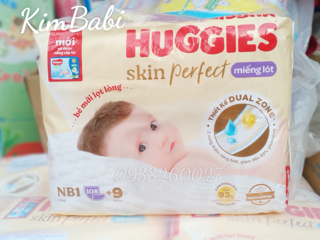 Miếng lót sơ sinh Huggies NB1 108+9 và NB2 60 miếng (Có thể dùng thay BVS)