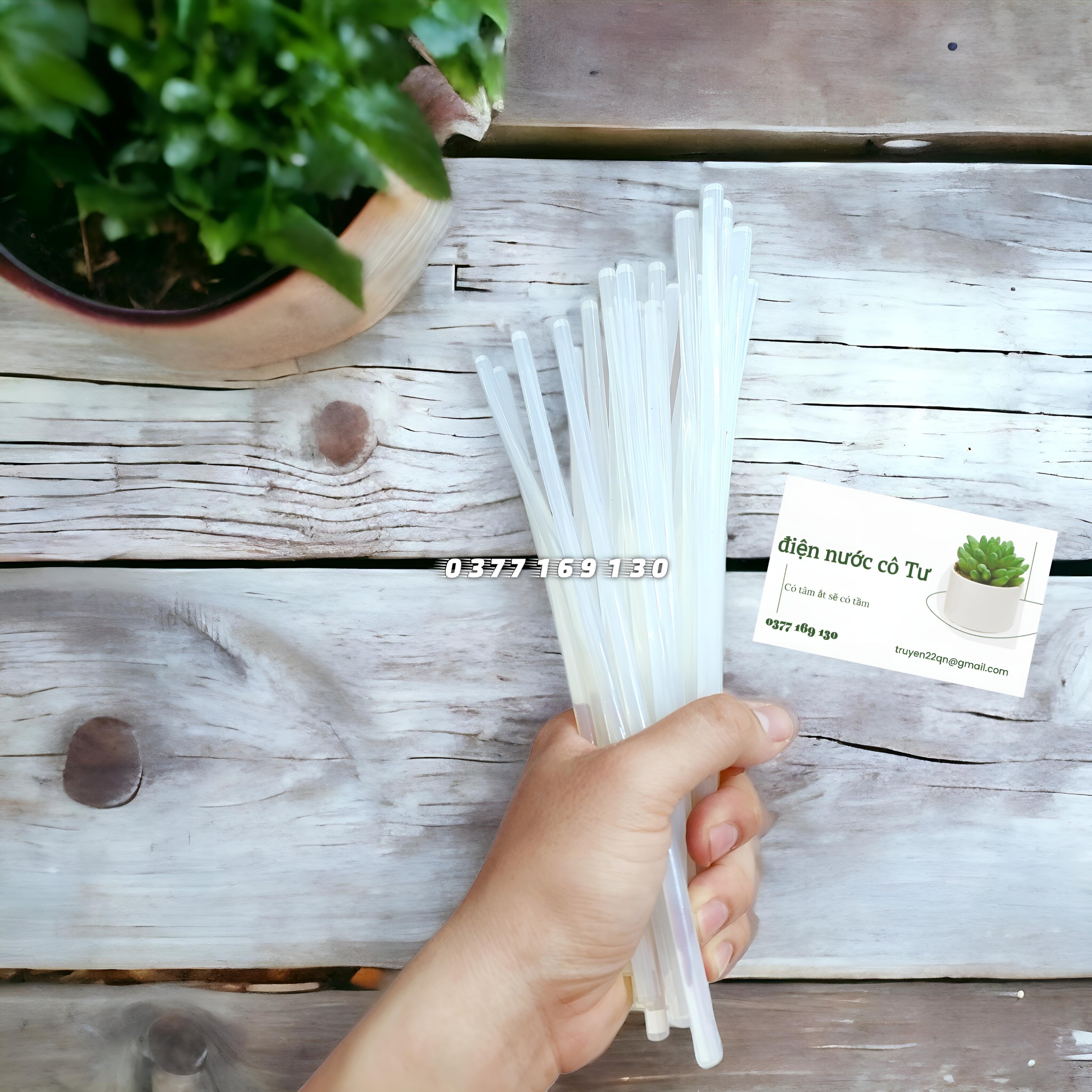 50 cây keo nến dán đồ thủ công mỹ nghệ