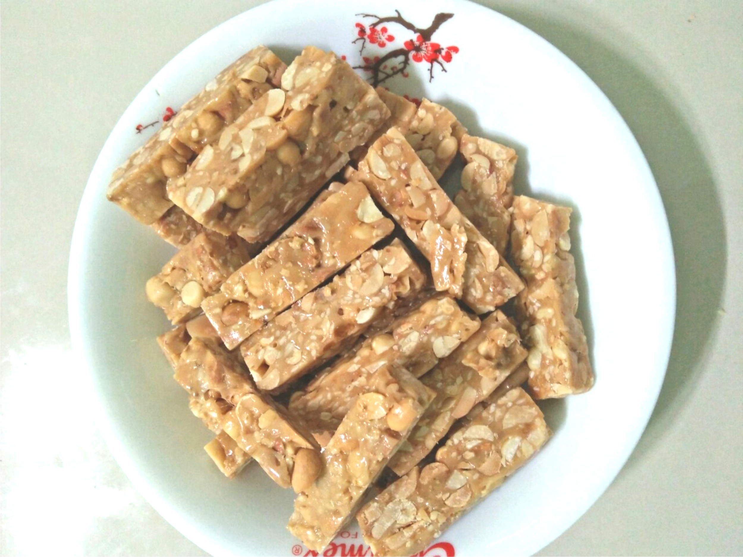 Kẹo dừa bến tre túi 01 kg (giòn béo đặc biệt)