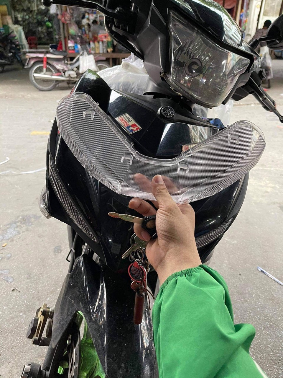 Mica đèn sương mù Exciter 150.