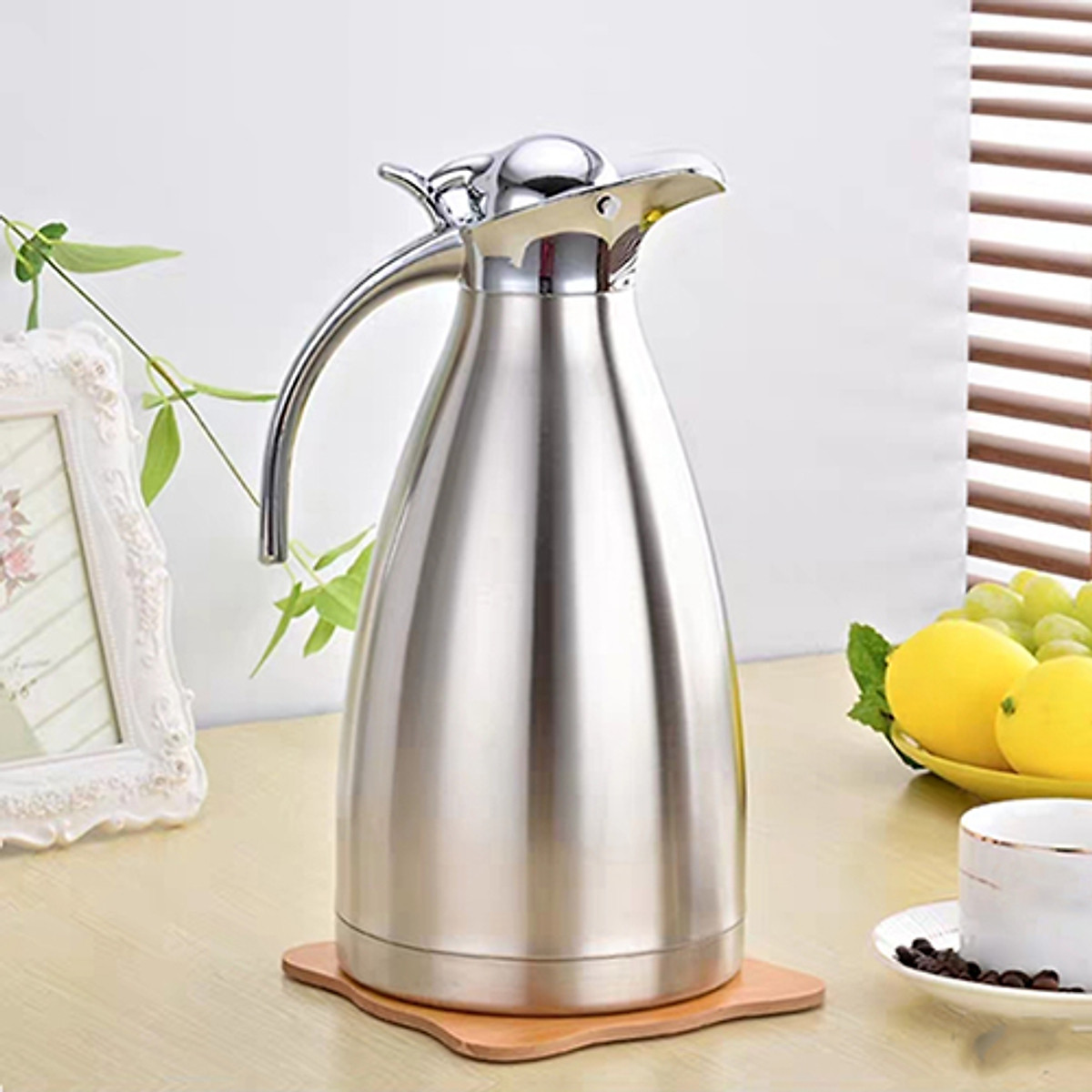 BÌNH NƯỚC GIỮ NHIỆT INOX 2 LÍT CAO CẤP (GIAO MÀU NGẪU NHIÊN)