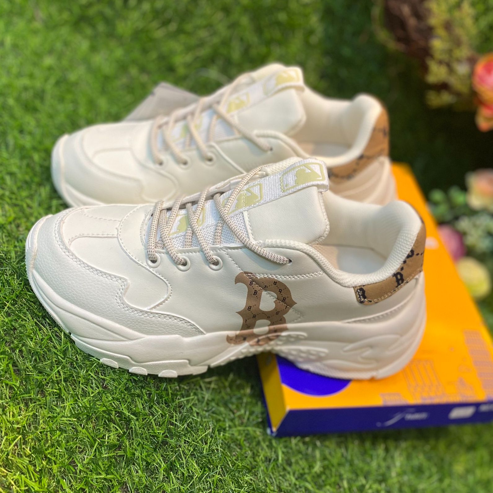 MLB Boston B Logo Sneakers, Giày MLB. size 36-43