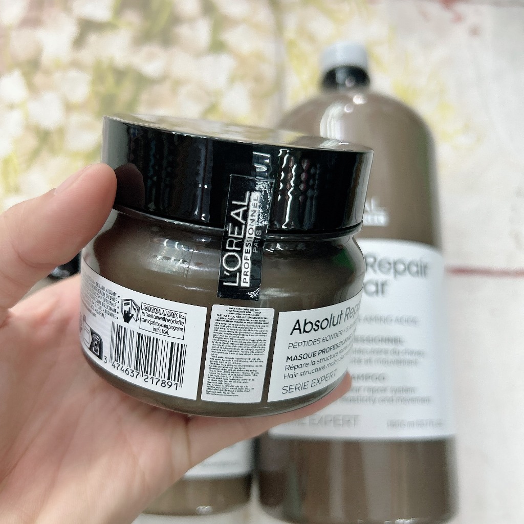 Mặt nạ khóa màu 5D L'Oréal Vitamino Color Spectrum giúp khóa màu nhuộm, làm bóng tóc 500ml