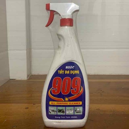 Nước tẩy đa năng 909 _ 850ml