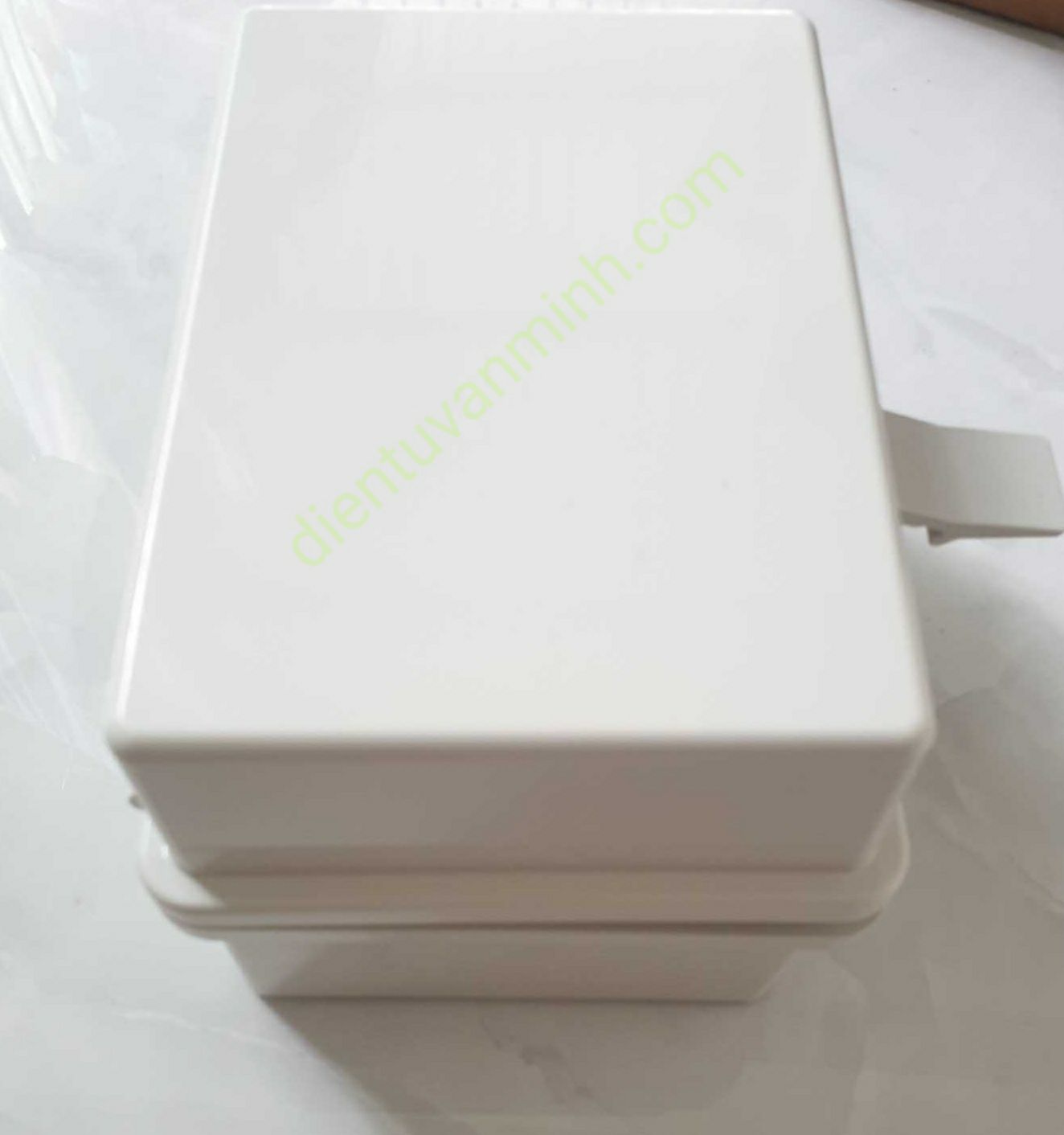 Hộp (tủ) điện kỹ thuật LIOA JL-00B