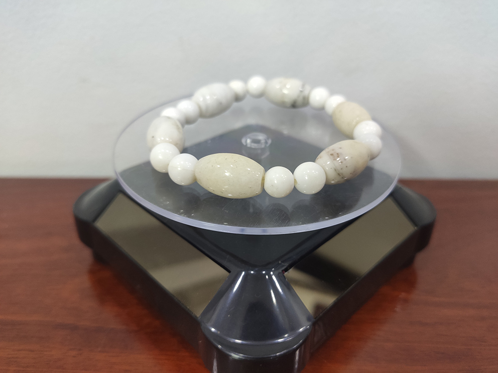 Vòng tay đá thạch anh cà na trắng