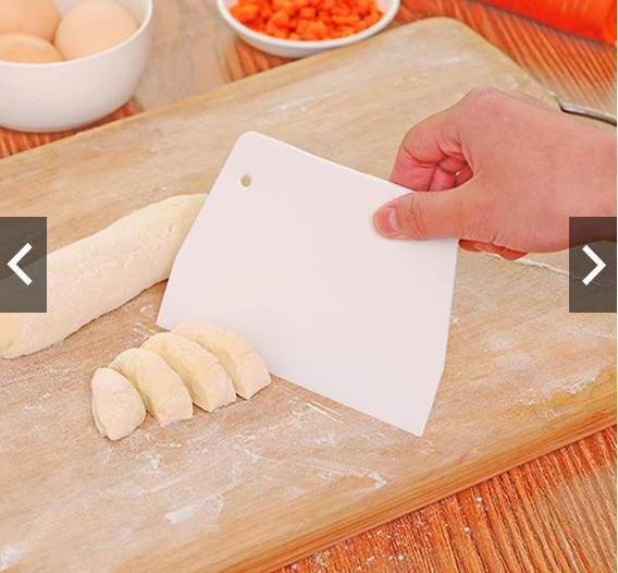 Miếng cắt bột, vét bột,chà láng bánh nhiều mẫu