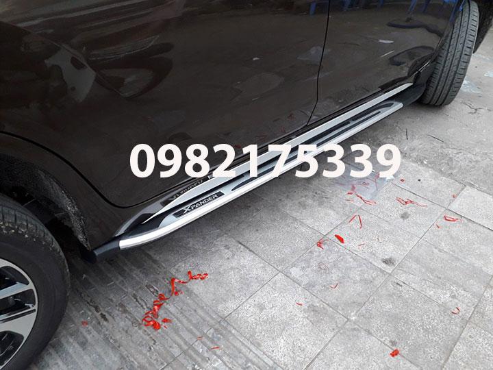 Bậc lên xuống, bệ bước chân xe Xpander 2019 2020 2021 2022 2023 ( bản Cross không vừa )
