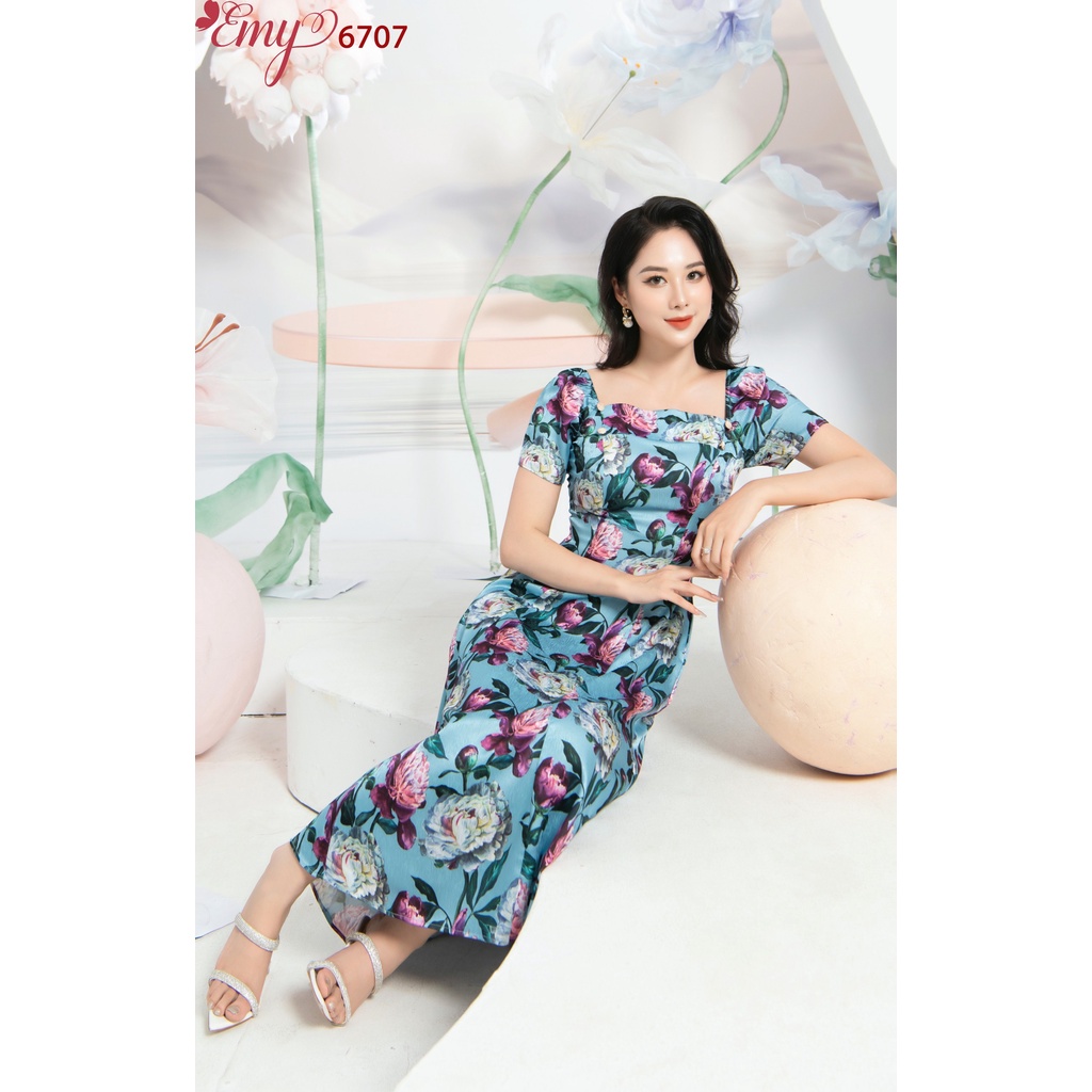 Đầm EMY EM6707 Xoè Cổ Vuông Cách Điệu
