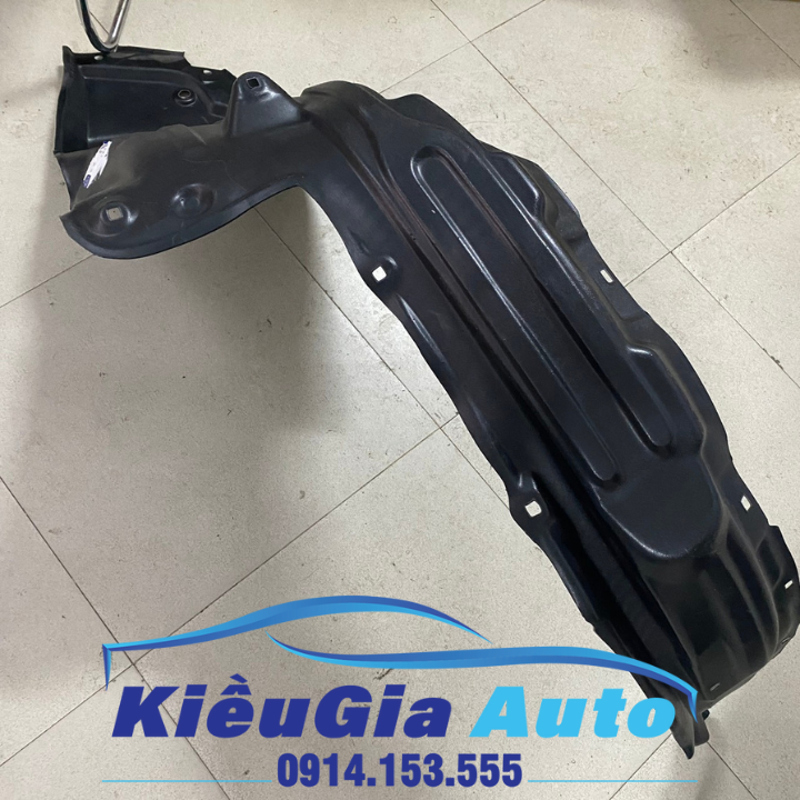 Chắn bùn lòng dè trước Toyota Fortuner 2011-2015
