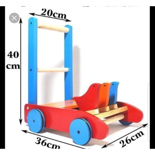Xe tập đi bằng gỗ hình con gà cho bé