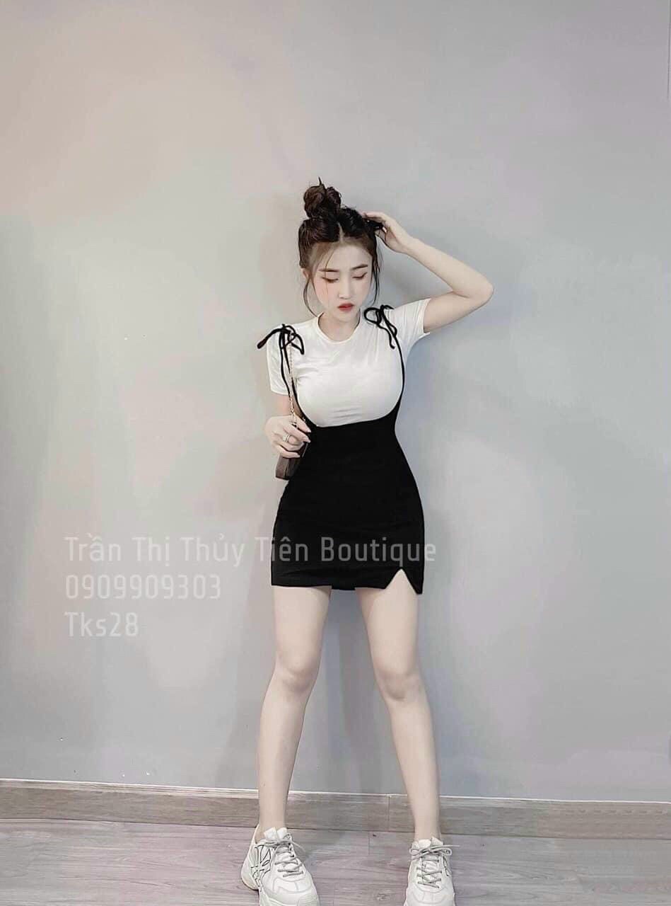 Set yếm hai dây và áo thun xinh xắn