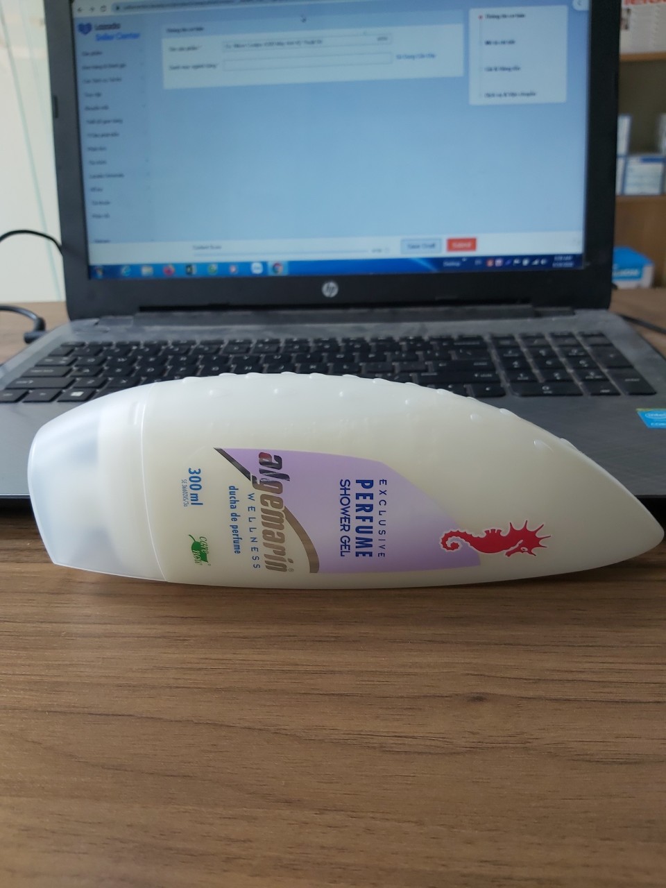 Sữa tắm cá ngựa của Đức 300ml [ Made in Germany ]