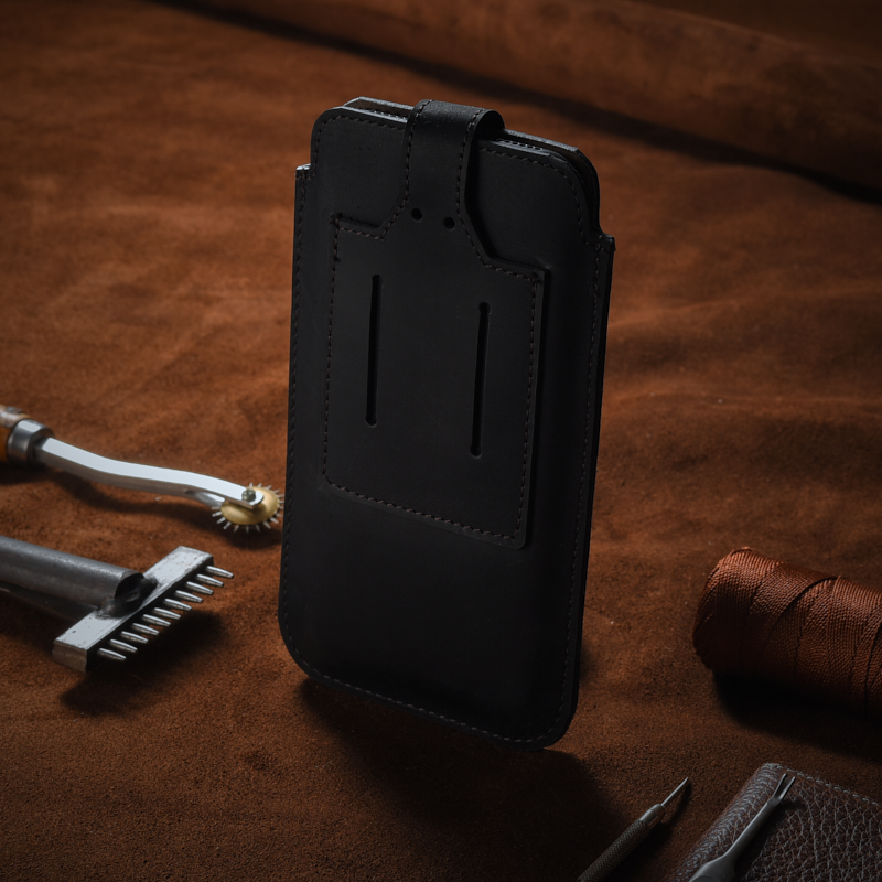 Bao Da Rút iphone 13/13 pro Nút Cài Da Bò Thật