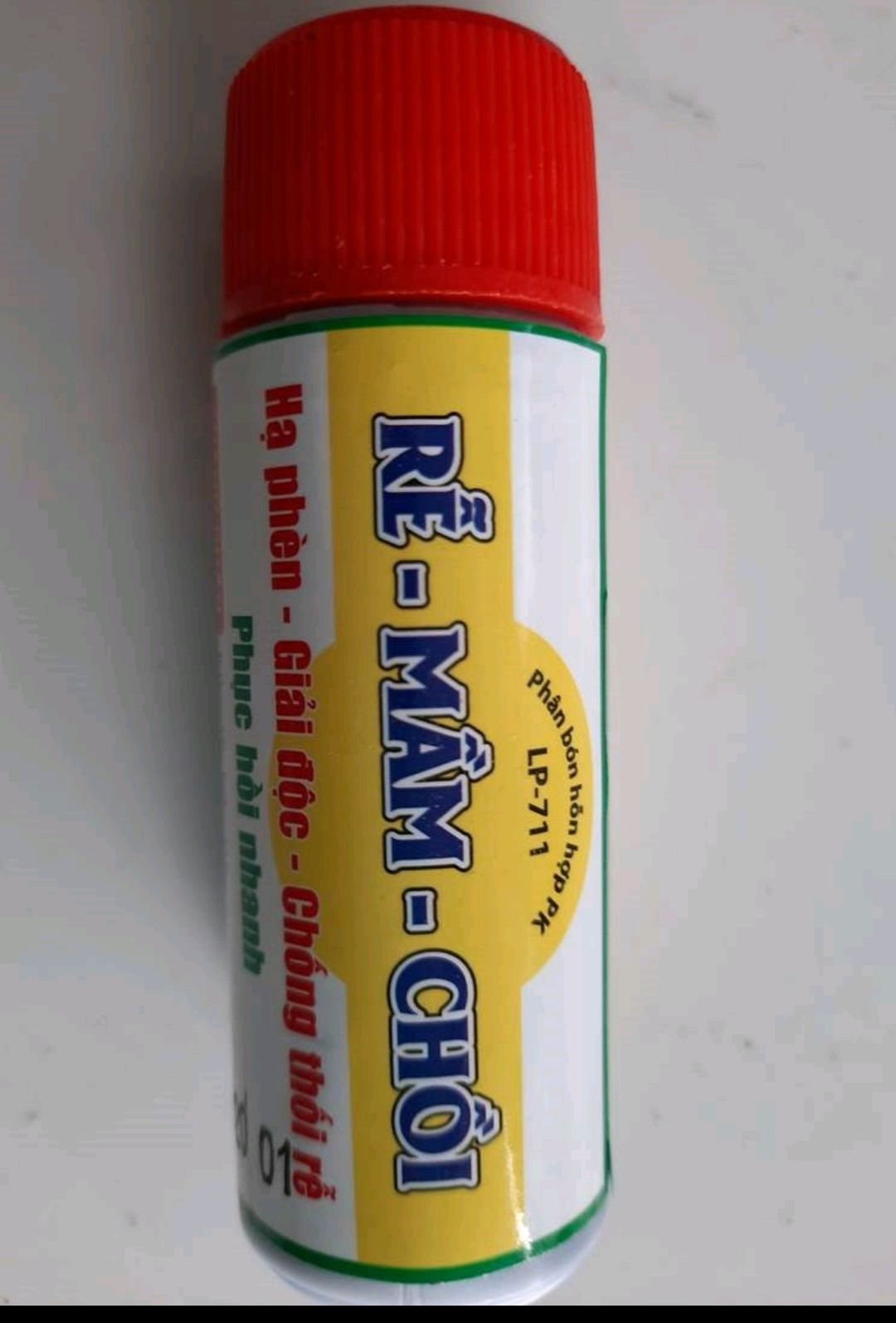 [HCM]Phân bón Kích ra rễ  mầm  chồi 40ml