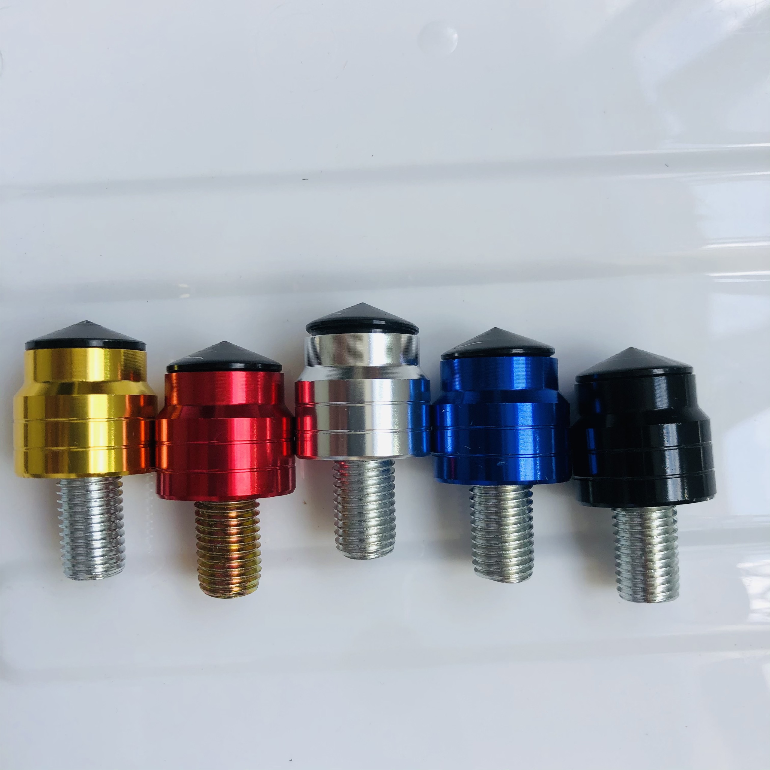 ỐC KIỂU GẮN CHÂN KÍNH XE MÁY 10 LY