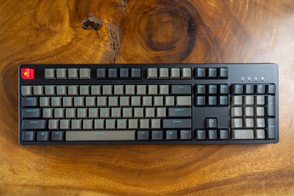 Bàn phím cơ E-Dra EK3104 Pro Cherry SKY DOLCH (sử dụng keycaps PBT SKY DOLCH cao cấp) BH 2 năm