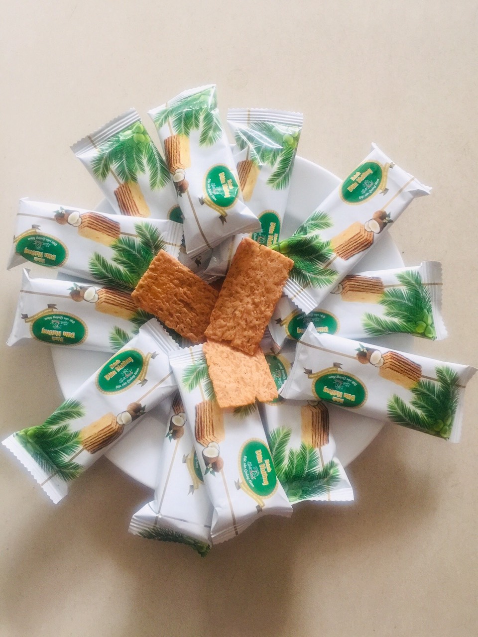 Combo 10 hộp bánh dừa nướng