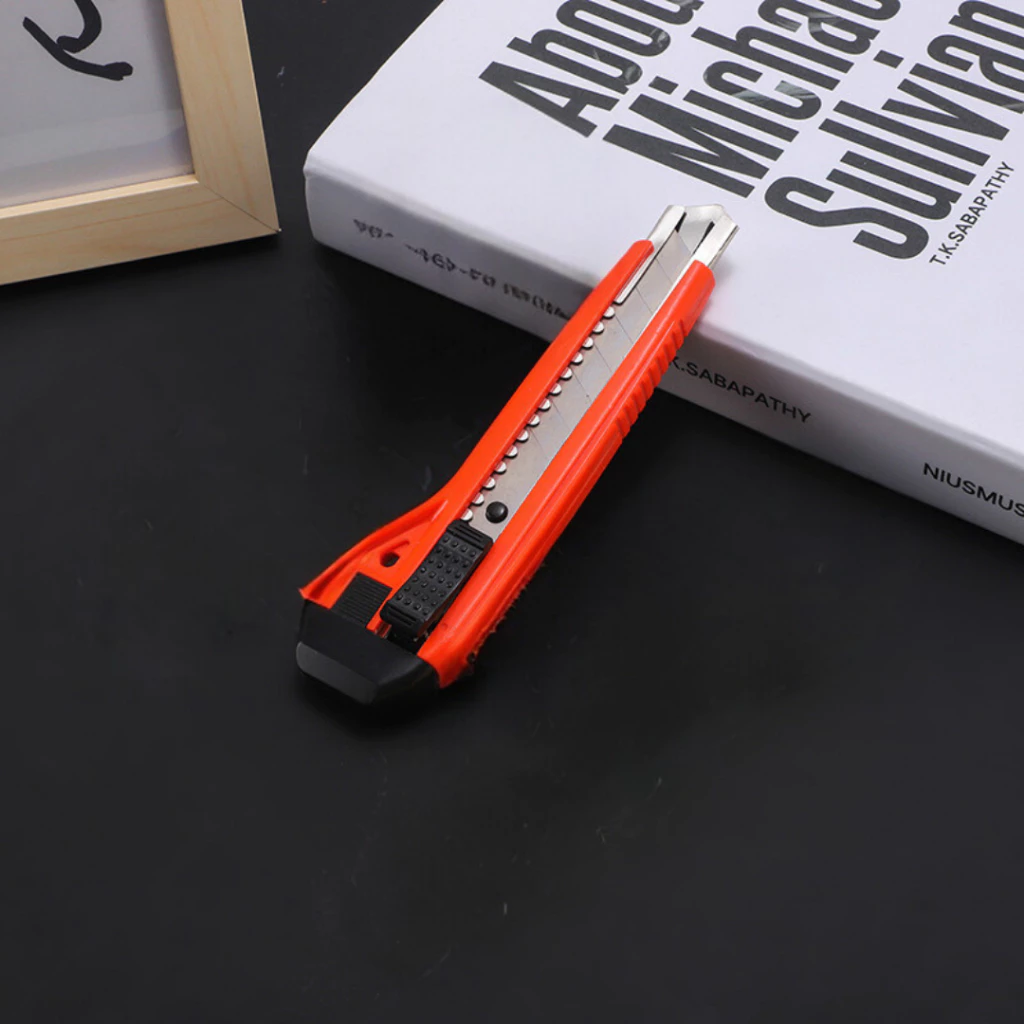 Dao Dọc Giấy SDI Lớn 0423, Dao Rọc Giấy 18mm Có Khóa Răng Kim Loại Thép Không Gỉ