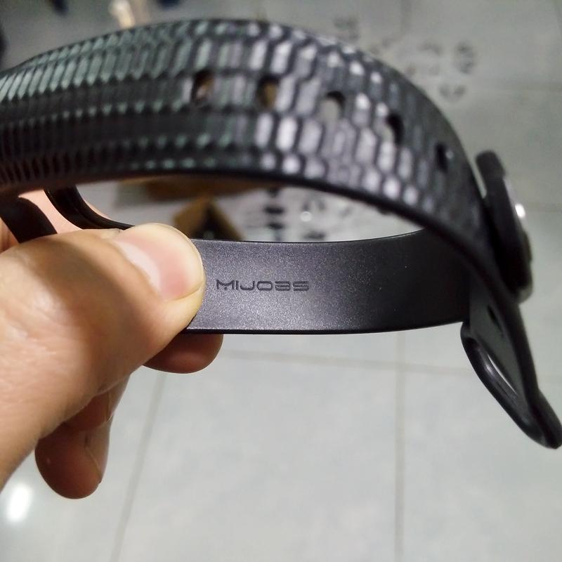 Dây đeo thay thế Xiaomi Miband 5/6/7 Mijobs TPU