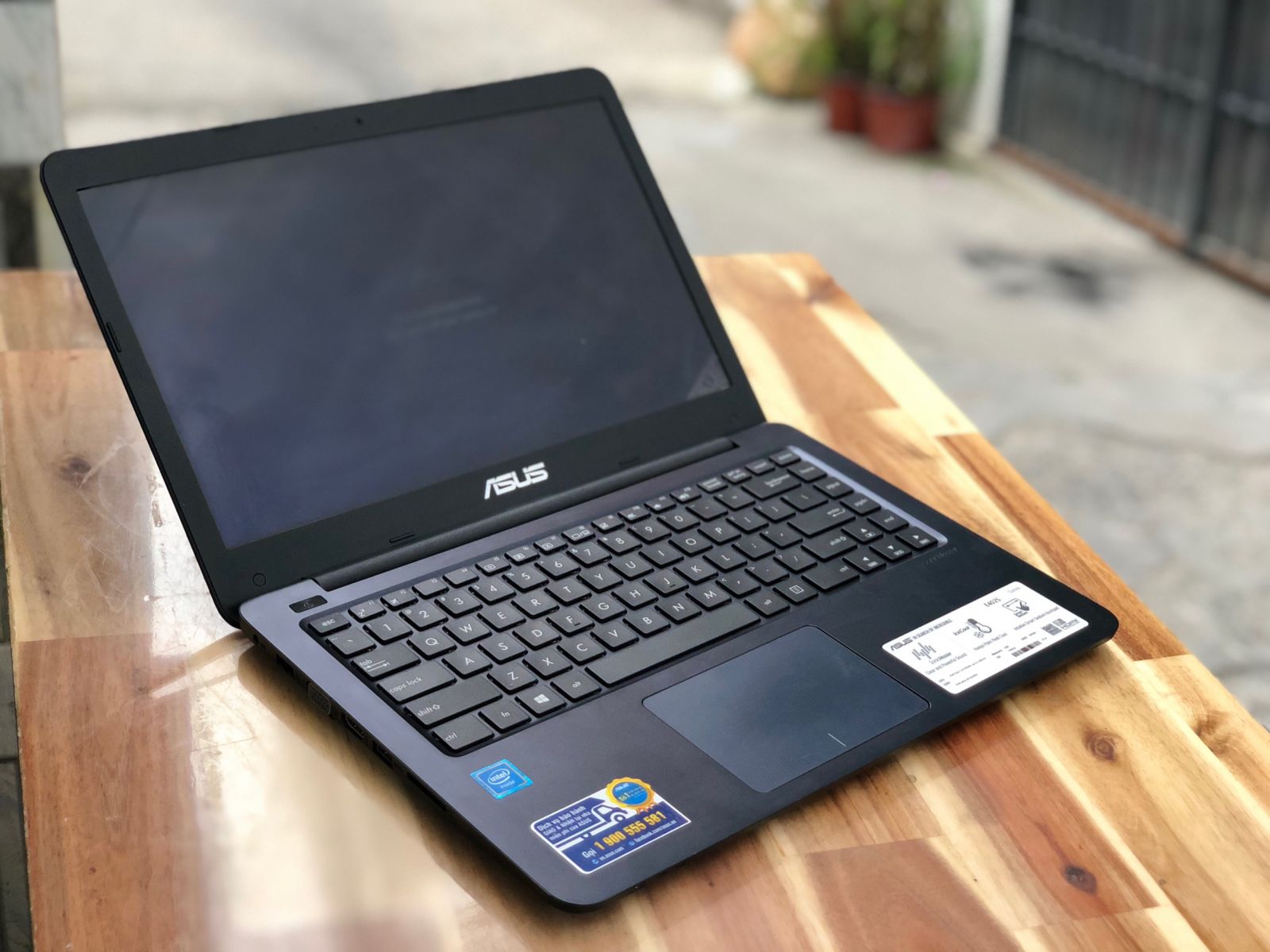 [Trả góp 0%]Asus E402SA Celeron N3060 Ram 4G SSD 128G 14inch