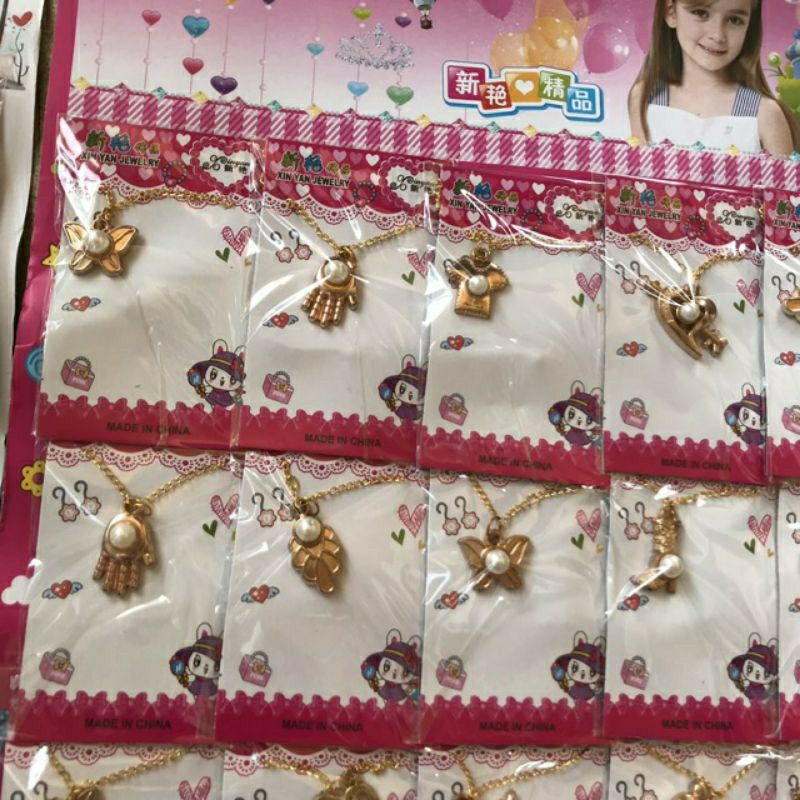Vỉ 20 Chiếc Dây Truyền Đeo Cổ Kèm Nhẫn ( Sỉ Đồ Trẻ Em)