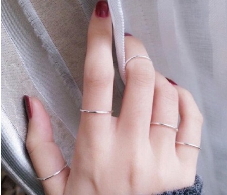 Nhẫn trơn bạc ta