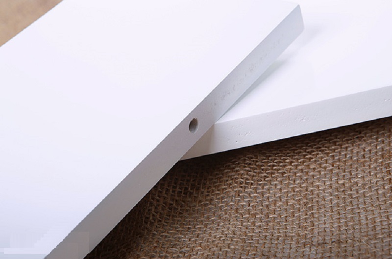 Trọn bộ Kệ Tivi treo tường 4 thanh ngang gỗ lõi xanh chống ẩm