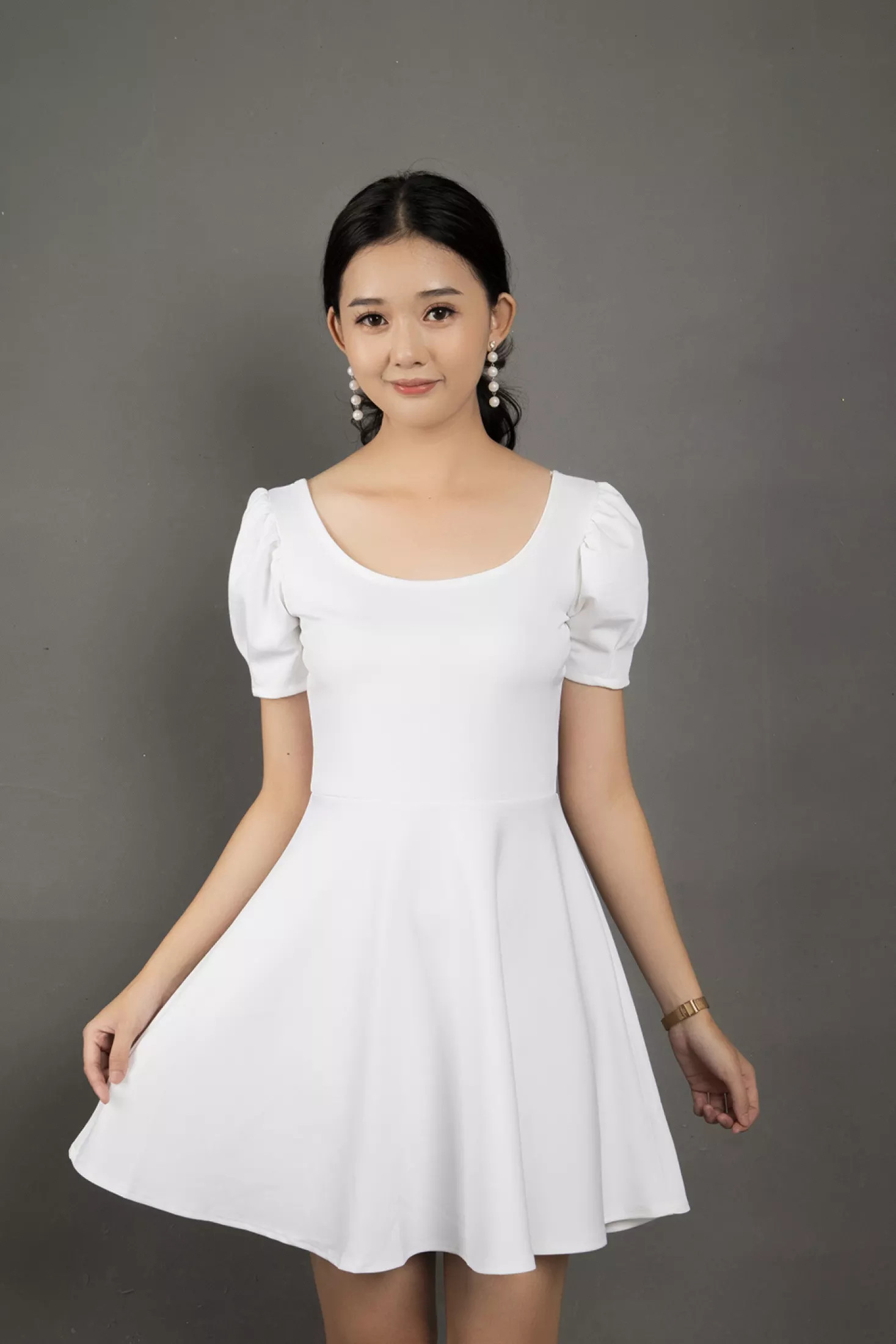 Đầm Nữ Ôm Eo Cổ Rộng Phong Cách Thời Thượng Thời Trang Yoomi