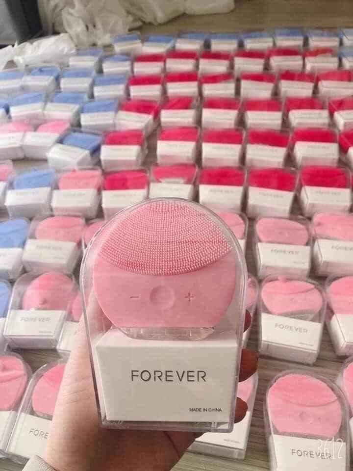 Máy rửa mặt FOREVER làm sạch sâu