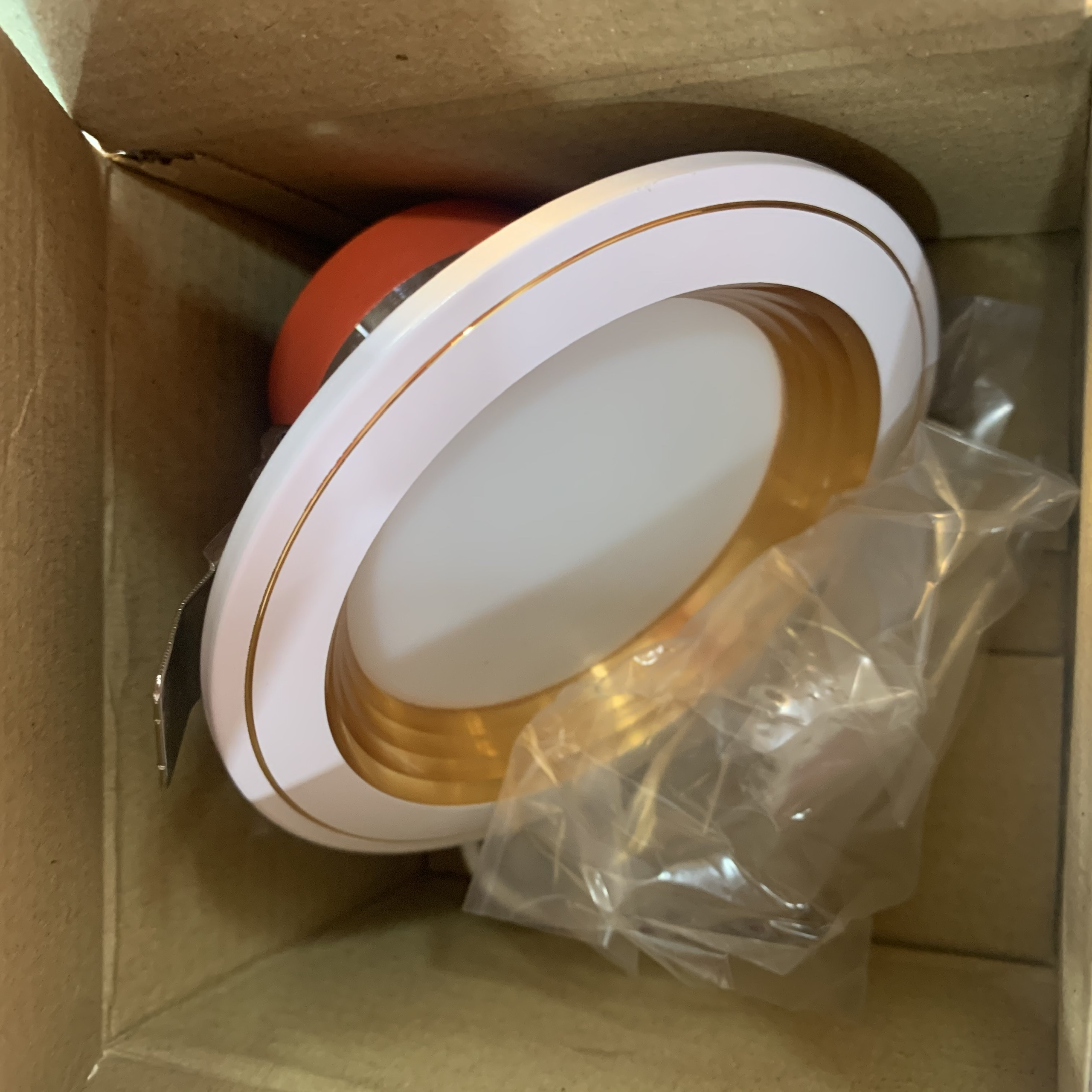Đèn downlight âm trần, Đèn LED âm trần 9W