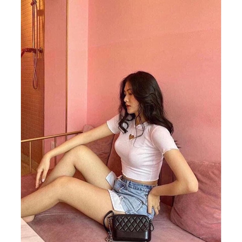 [HCM]Áo croptop khoét tim