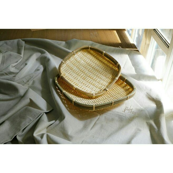 Mẹt tre nan trắng hình vuông D 21*21cm