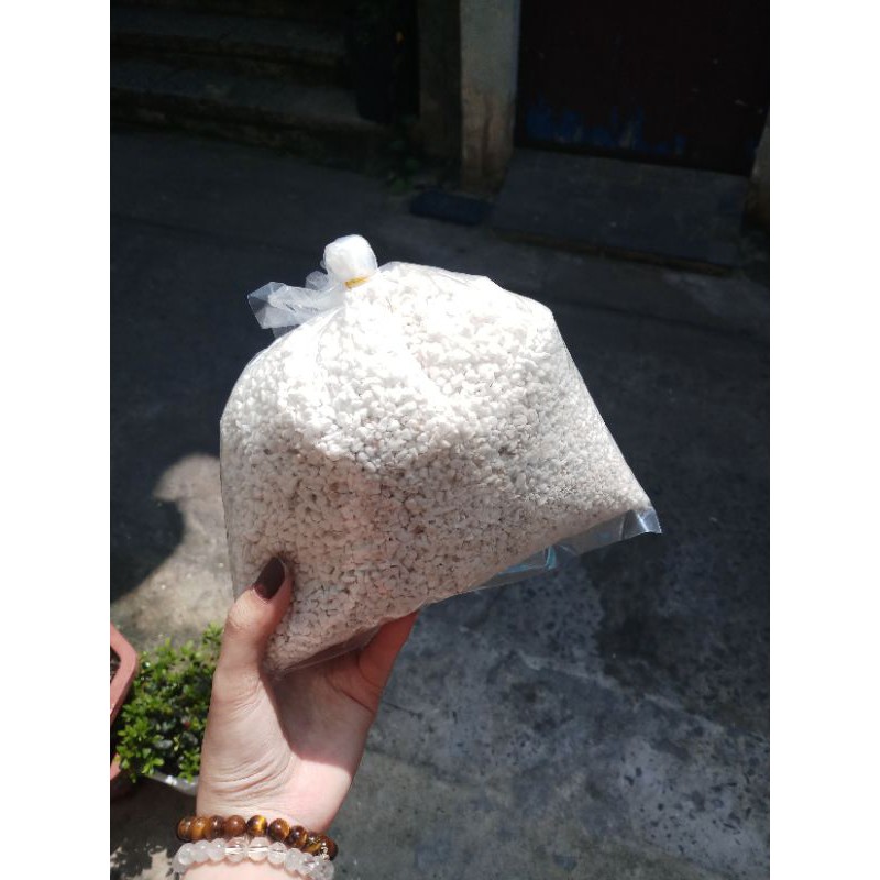 Đá Perlite - Đá trân châu