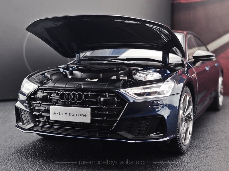 Mô hình xe sedan  Audi A7L  tỉ lệ 1:18