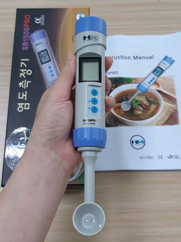 Máy đo độ mặn cho nước phở, bún, hủ tíu... ( chuyên dùng trong thực phẩm)