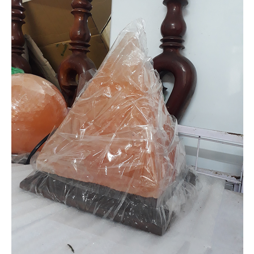 Đèn Đá Muối Kim tự tháp Sức khỏe và phong thủy