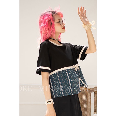 ÁO KIỂU ĐEN LAI HOA VĂN XANH [MINOR CHUURIN- BLACK]
