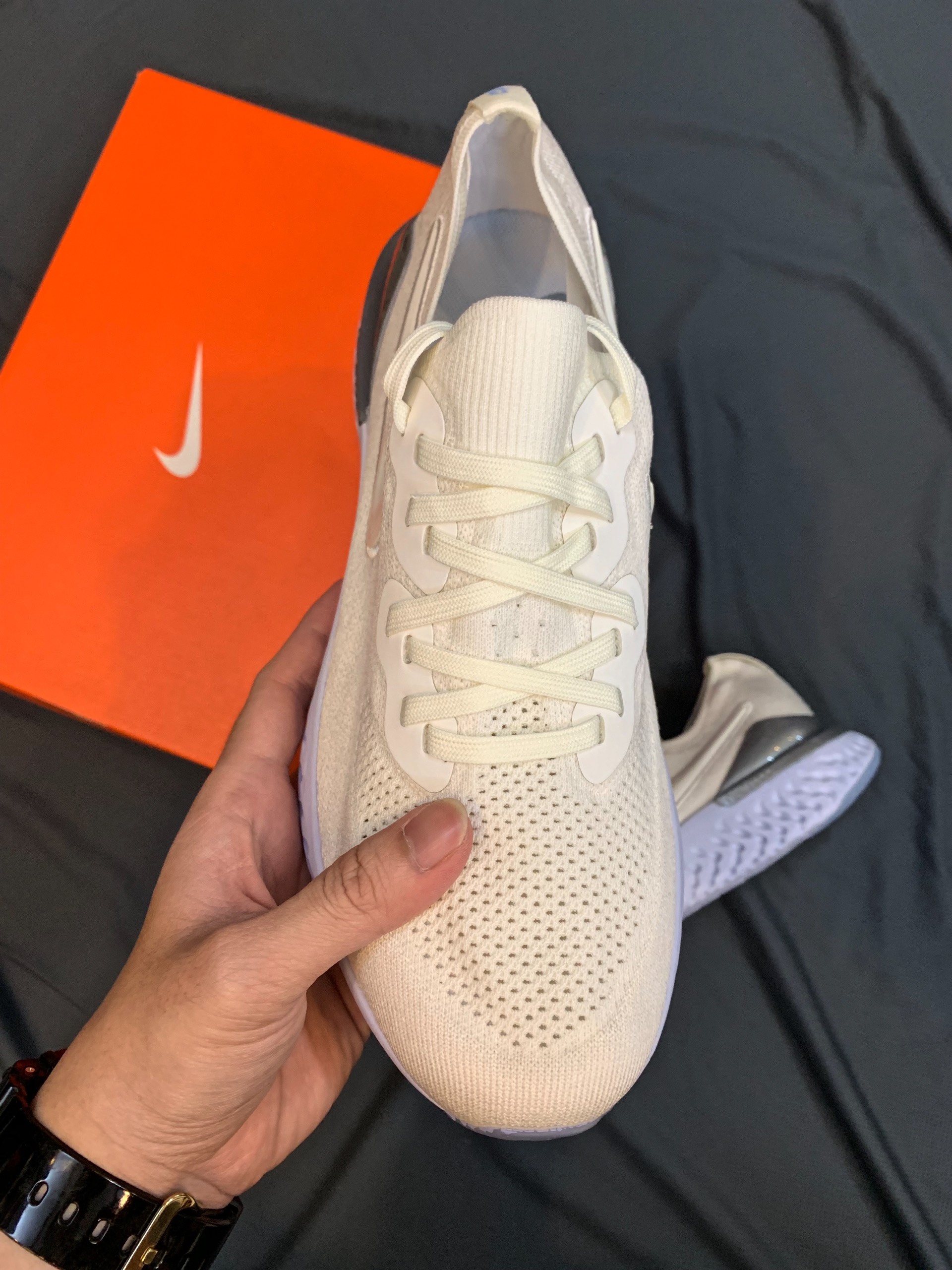Giày nam nữ epic react mới siêu nhẹ bền êm cao cấp (vàng kem)