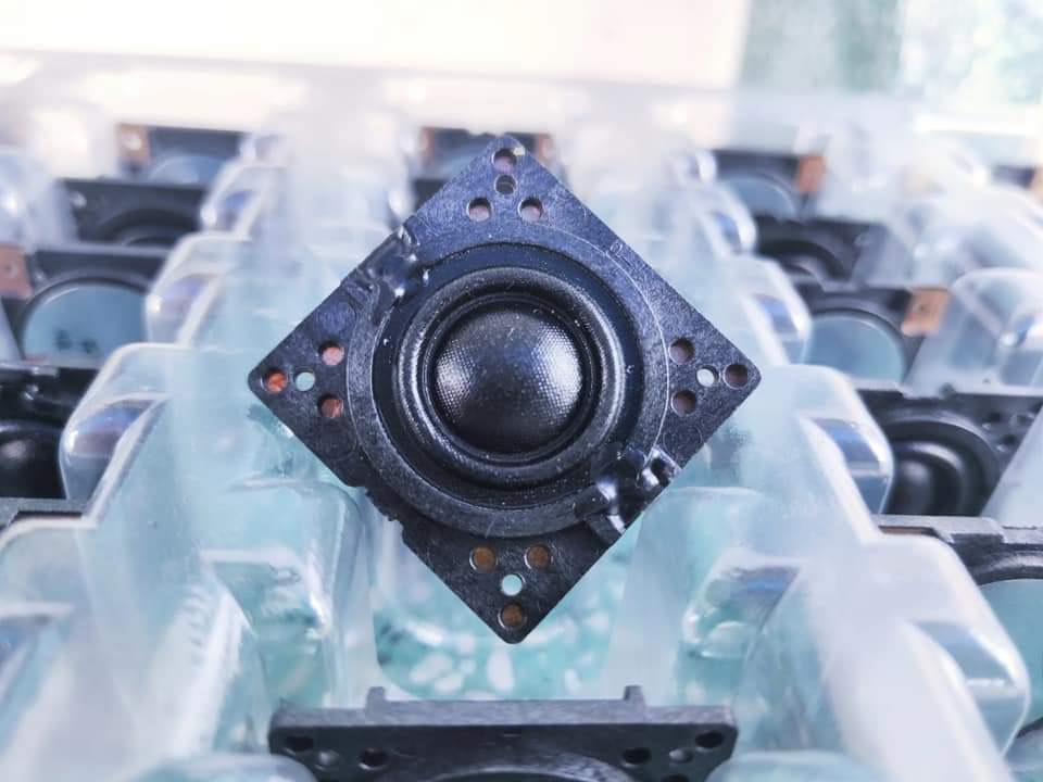 10W-KT 30mmx30mm ultra thin split treble speaker + free gift with treble booster for sound system to enjoy super treble