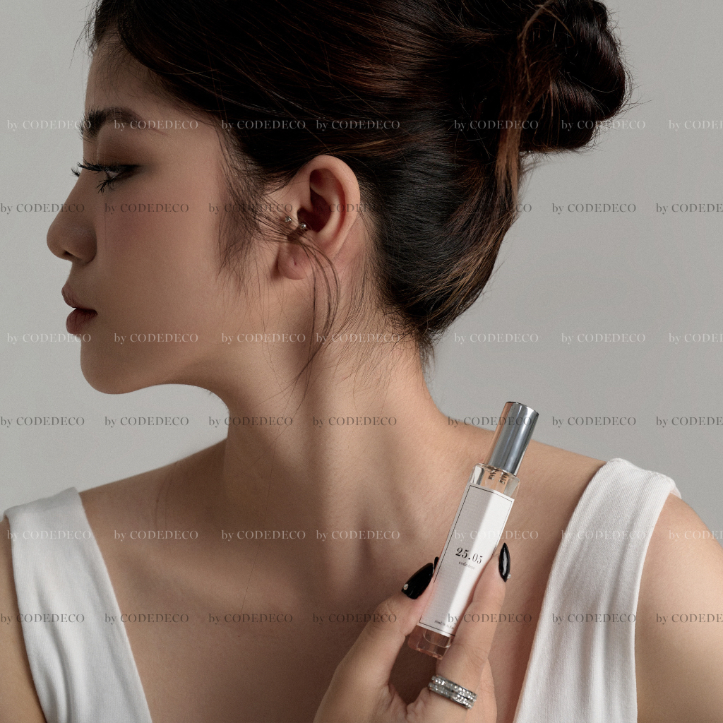 Tinh dầu nước hoa CODEDECO 25.05 nữ tính, trẻ trung, tươi mới 10ml - Dạng xịt